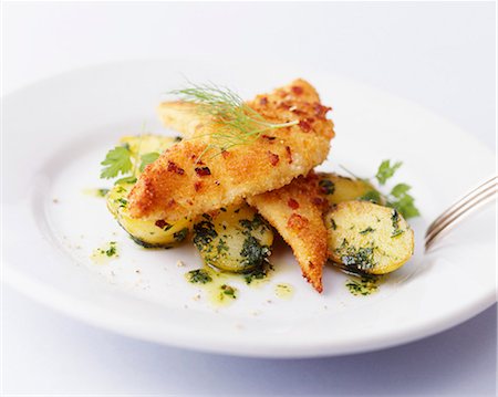 fish fillet - Breaded fish fillets with parsley potatoes Stock Photo - Premium Royalty-Free, Code: 659-07598197