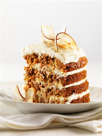 Hawaiian CarrotCake Stock Photo - Premium Royalty-Free, Code: 659-07598357