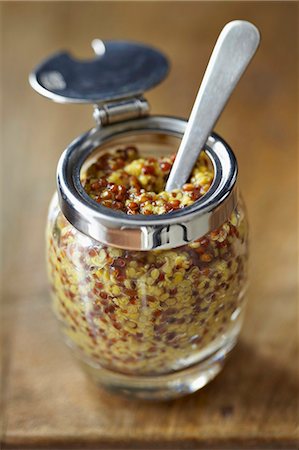 simsearch:659-06152267,k - Coarse-grained mustard in a jar with a spoon Stock Photo - Premium Royalty-Free, Code: 659-07598422