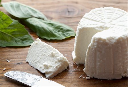 fresh cheese - Fresh Ricotta and Basil Stock Photo - Premium Royalty-Free, Code: 659-07598546