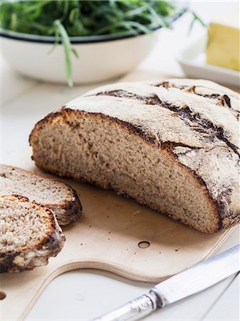 rye - Mixed rye-wheat whole grain homemade sourdough bread. Stock Photo - Premium Royalty-Free, Code: 659-07598766