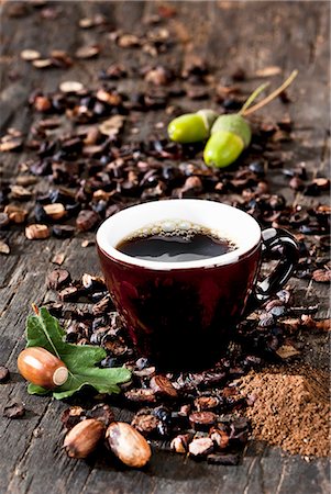 food coffee - A cup of coffee made from roasted acorns Stock Photo - Premium Royalty-Free, Code: 659-07609713