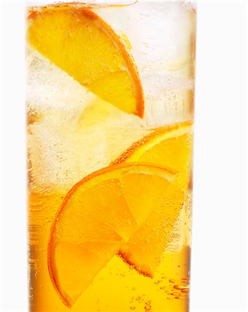 simsearch:659-08940326,k - A glass of Aperol with orange slices (close-up) Stock Photo - Premium Royalty-Free, Code: 659-07609967