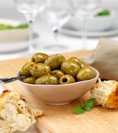 simsearch:659-08906358,k - green olives Stock Photo - Premium Royalty-Free, Code: 659-07609998