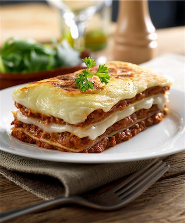 Beef lasagne Stock Photo - Premium Royalty-Free, Code: 659-07609993