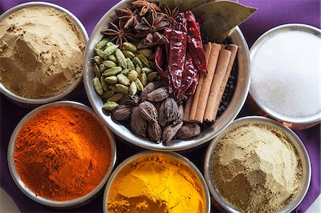 A Variety of Spices; From Above Stock Photo - Premium Royalty-Free, Code: 659-07739150