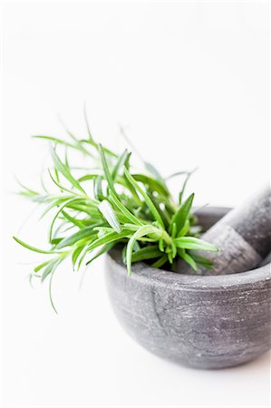 simsearch:659-01848927,k - Fresh rosemary in a stone mortar with a pestle Stock Photo - Premium Royalty-Free, Code: 659-07958931