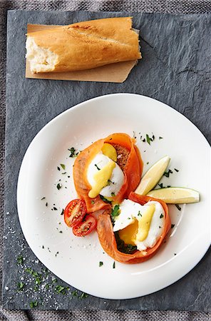 egg overhead - Poached eggs wrapped in salmon served with baguette Stock Photo - Premium Royalty-Free, Code: 659-07959238