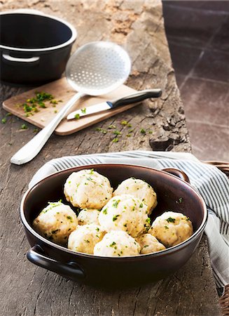 simsearch:659-03535191,k - Bread dumplings Foto de stock - Royalty Free Premium, Número: 659-07959250