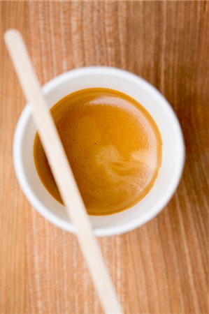 simsearch:659-06185734,k - Espresso to go Stockbilder - Premium RF Lizenzfrei, Bildnummer: 659-07959479
