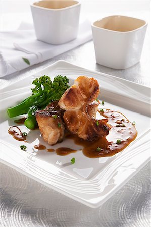 simsearch:659-06185095,k - Grilled grouper with teriyaki orange sauce Stock Photo - Premium Royalty-Free, Code: 659-07959727