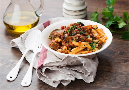 Pasta with a lamb and aubergine sauce and yoghurt Stock Photo - Premium Royalty-Free, Code: 659-08147266