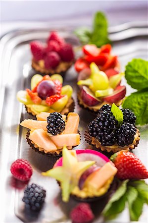 summer newest images - Various fruit tartlets Stock Photo - Premium Royalty-Free, Code: 659-08147412