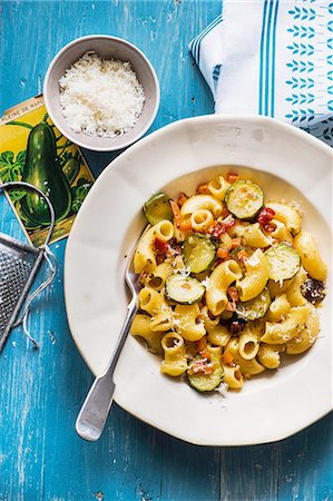 Pasta with courgette and Parmesan cheese Stock Photo - Premium Royalty-Free, Code: 659-08147543