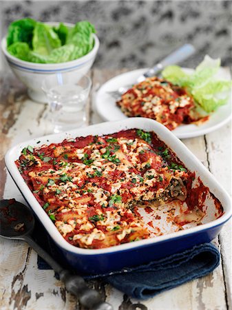 Cannelloni bake Stockbilder - Premium RF Lizenzfrei, Bildnummer: 659-08147665