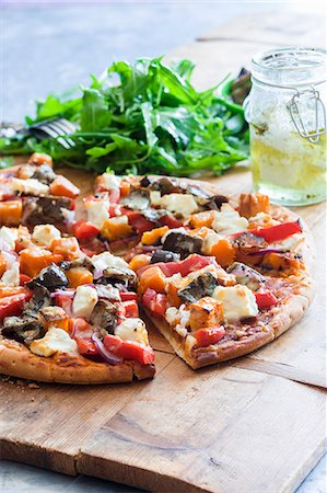 sliced vegetables - Vegetable pizza with feta cheese Stock Photo - Premium Royalty-Free, Code: 659-08147737