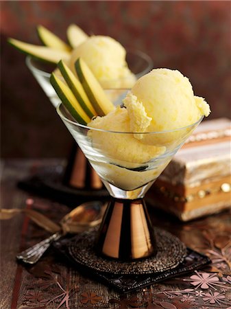 simsearch:659-06494432,k - Creamy mango sorbet Stock Photo - Premium Royalty-Free, Code: 659-08147752