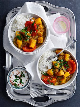 simsearch:659-08419454,k - Pumpkin and tomato curry with rice Stockbilder - Premium RF Lizenzfrei, Bildnummer: 659-08147910