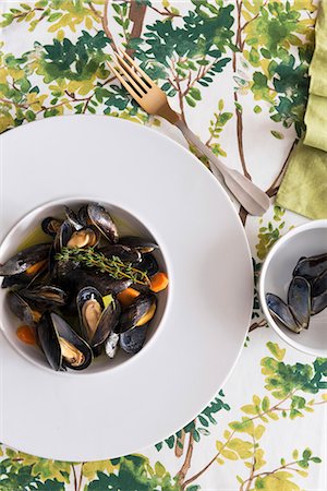 simsearch:659-06903981,k - Steamed mussels in white wine Stockbilder - Premium RF Lizenzfrei, Bildnummer: 659-08148043