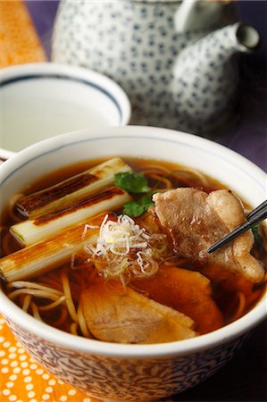 east asian cuisine - Noodle soup with duck and leek (Japan) Stock Photo - Premium Royalty-Free, Code: 659-08418932