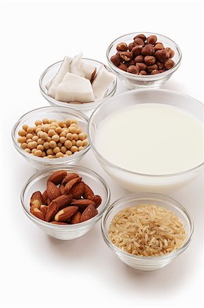 rice bowl - Ingredients for vegan milk: nuts, rice and legumes Stock Photo - Premium Royalty-Free, Code: 659-08420011
