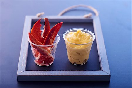 simsearch:659-06153927,k - Lobster claws and mayonnaise Foto de stock - Sin royalties Premium, Código: 659-08420169