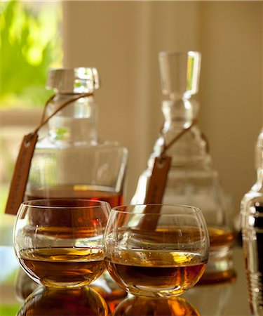 scotch - Two glasses of Scotch whisky Stock Photo - Premium Royalty-Free, Code: 659-08513100