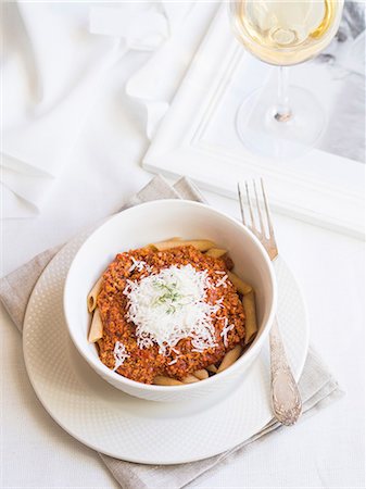 Soya chunks bolognese sauce with whole grain penne pasta Stock Photo - Premium Royalty-Free, Code: 659-08896216