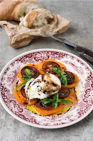 Burrata Caprese Stock Photo - Premium Royalty-Free, Code: 659-08896377