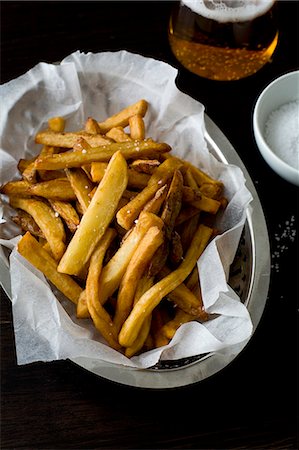 simsearch:659-03533399,k - French fries Foto de stock - Sin royalties Premium, Código: 659-08896473