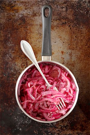 Caramelised red onions Stock Photo - Premium Royalty-Free, Code: 659-08896498