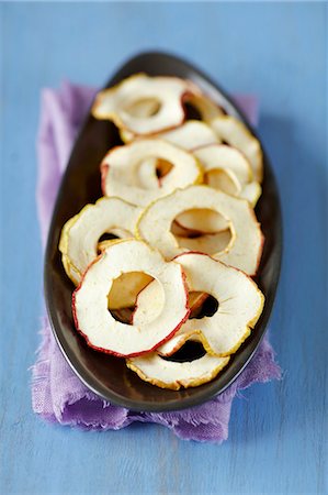 simsearch:659-08147017,k - Dried apple rings Stock Photo - Premium Royalty-Free, Code: 659-08896490