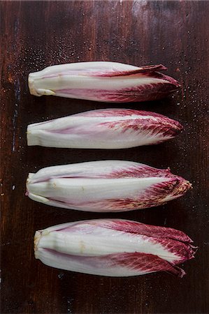 radicchio di treviso - Endivies Photographie de stock - Premium Libres de Droits, Code: 659-08896580