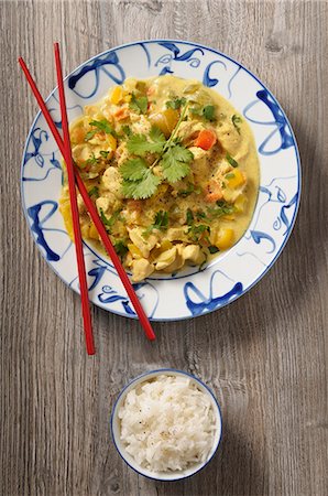 simsearch:659-07027390,k - Chicken with coconut milk and rice Foto de stock - Sin royalties Premium, Código: 659-08896641