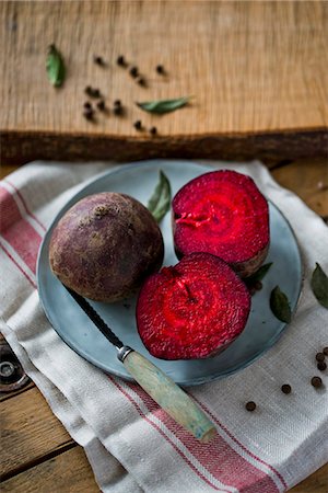 simsearch:659-07598146,k - Beetroot Stock Photo - Premium Royalty-Free, Code: 659-08897043