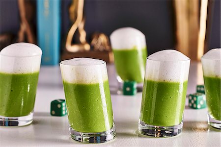 party recipe - Spring Pea Veloute Shooters with Verbena Foam Stock Photo - Premium Royalty-Free, Code: 659-08897231