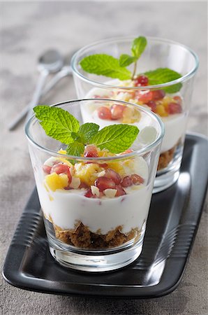 simsearch:659-08904199,k - Quick mango and pomegranate trifles Stock Photo - Premium Royalty-Free, Code: 659-08904394