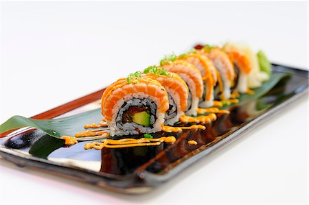 Rainbow sushi with salmon Stock Photo - Premium Royalty-Free, Code: 659-08904831
