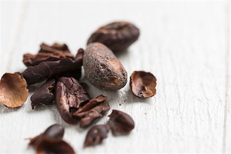 simsearch:659-07028612,k - A close-up of cocoa beans Stock Photo - Premium Royalty-Free, Code: 659-08905126