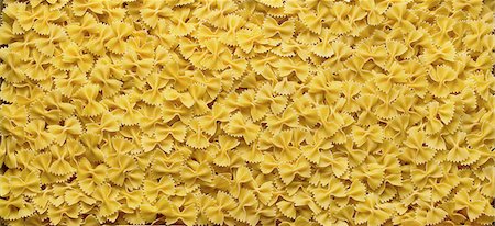 simsearch:659-06152792,k - Farfalle pasta Stock Photo - Premium Royalty-Free, Code: 659-08905396