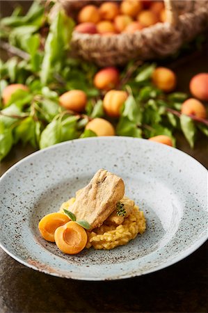 simsearch:659-06495483,k - Salmon trout fillet with chickpeas and apricots Photographie de stock - Premium Libres de Droits, Code: 659-08905806