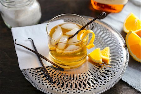 simsearch:659-08940326,k - A cocktail with vanilla and orange Stock Photo - Premium Royalty-Free, Code: 659-08906105