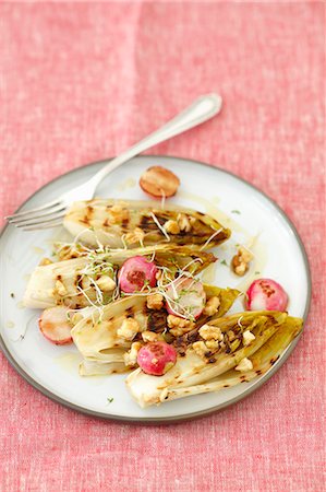 simsearch:659-09124974,k - Grilled chicory and radishes with walnuts Stock Photo - Premium Royalty-Free, Code: 659-08906713