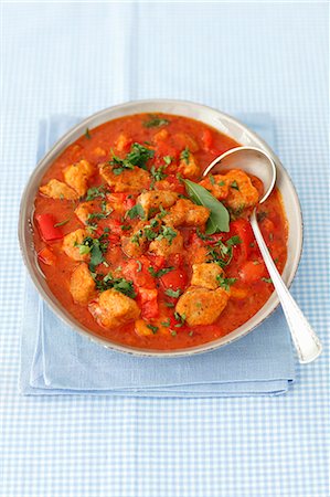 Pork goulash with red pepper Foto de stock - Sin royalties Premium, Código: 659-08906736