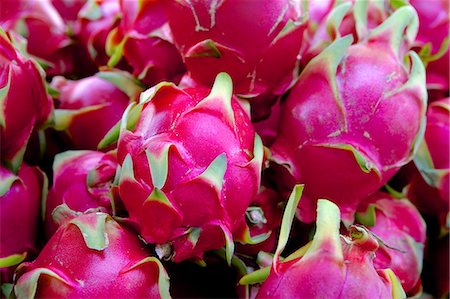 simsearch:659-02213529,k - Dragon fruit Foto de stock - Royalty Free Premium, Número: 659-08902682