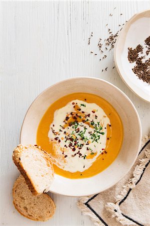 simsearch:659-08904671,k - Split pea soup with caraway and sour cream Stock Photo - Premium Royalty-Free, Code: 659-08903125