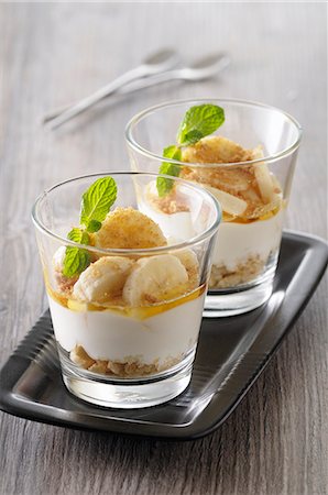 speculoos - Banana cream with gingerbread Foto de stock - Sin royalties Premium, Código: 659-08903396