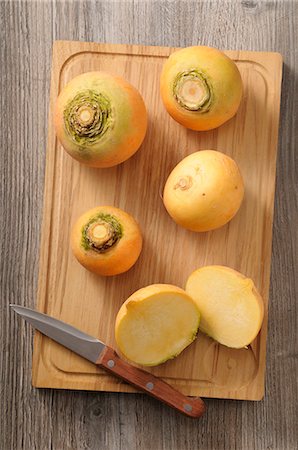 simsearch:659-08896661,k - Yellow turnips Photographie de stock - Premium Libres de Droits, Code: 659-08903437