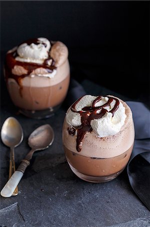 Mocha frappuccino Stock Photo - Premium Royalty-Free, Code: 659-08903603