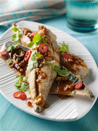 A plate of Java Mackerel fillets Stockbilder - Premium RF Lizenzfrei, Bildnummer: 659-09124506